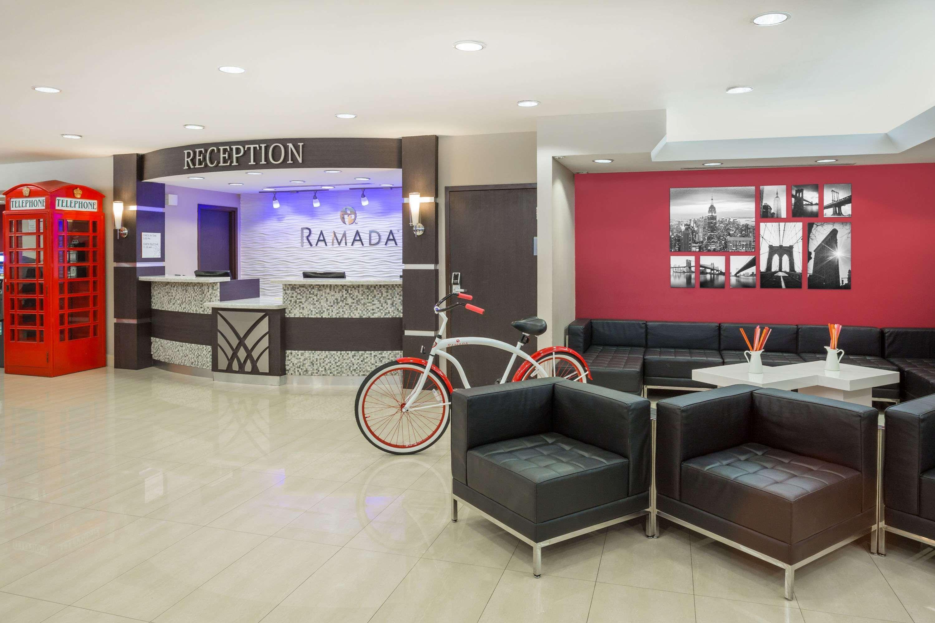 Ramada By Wyndham Miami Springs/Miami International Airport Hotell Exteriör bild